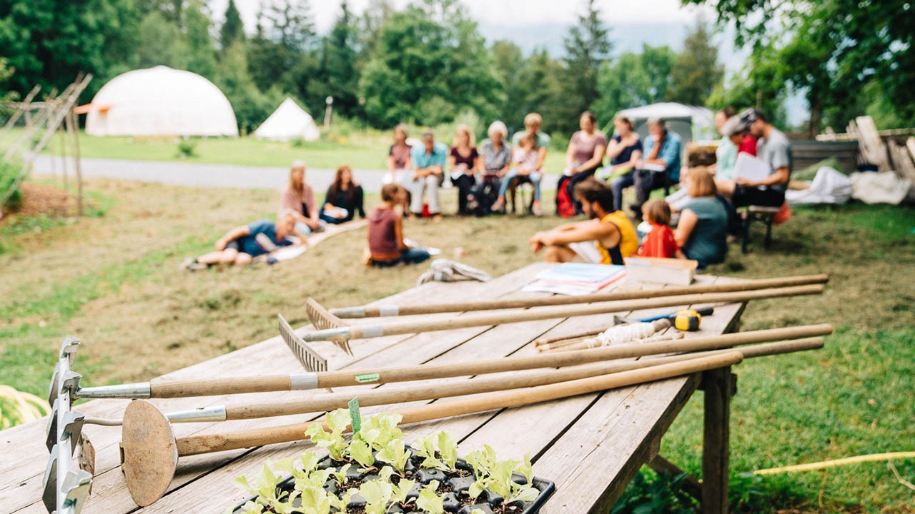 Earth Care Leadership - Permaculture Design Course mit Leadership-Training - 3 Module